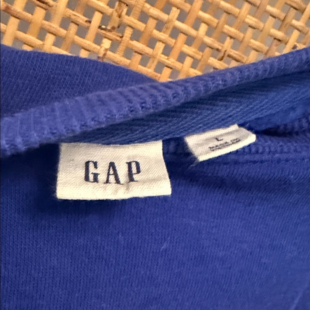 GAP Women's Royal Blue Logo Sweatshirt - Picture 2 of 4